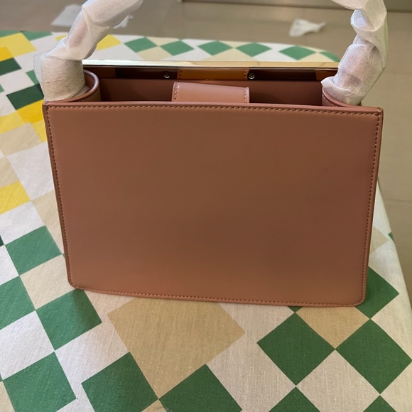 Brand new bag from Charles and Keith - Picture 8 of 9